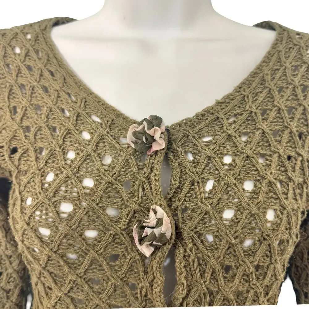 UNIF Olive Green Crochet Open Knit Rose Flower Snap Front Cardigan Sweater sz S - Picture 9 of 11